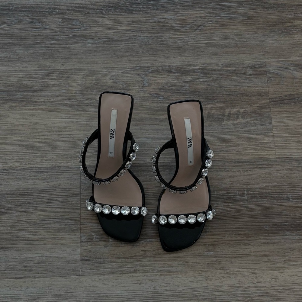 Zara Black Embellished Women's Sandals